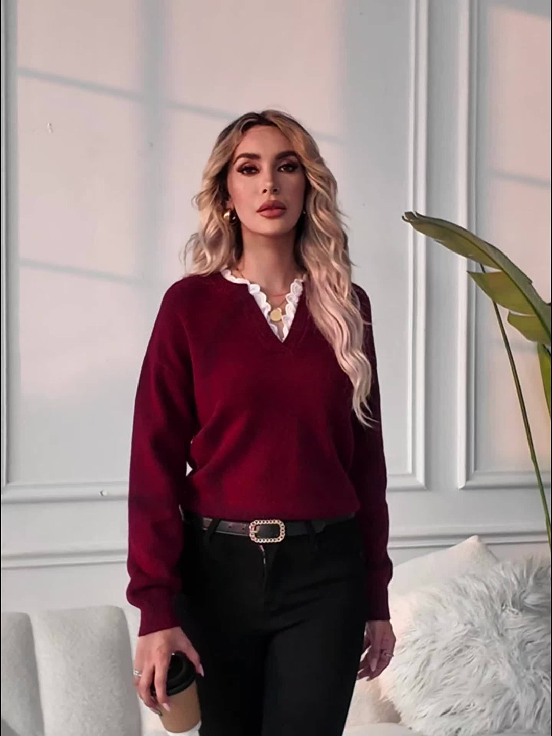 Rosalba | Maglione Romantico con Scollo a V e Pizzo