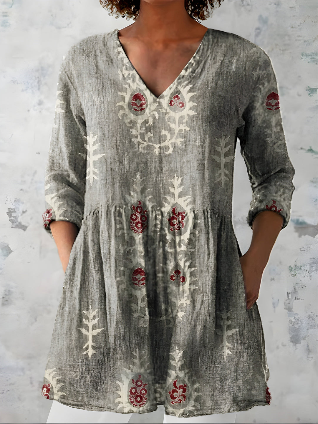 Oriana | Blusa Lunga con Motivi Ornamentali Etnici