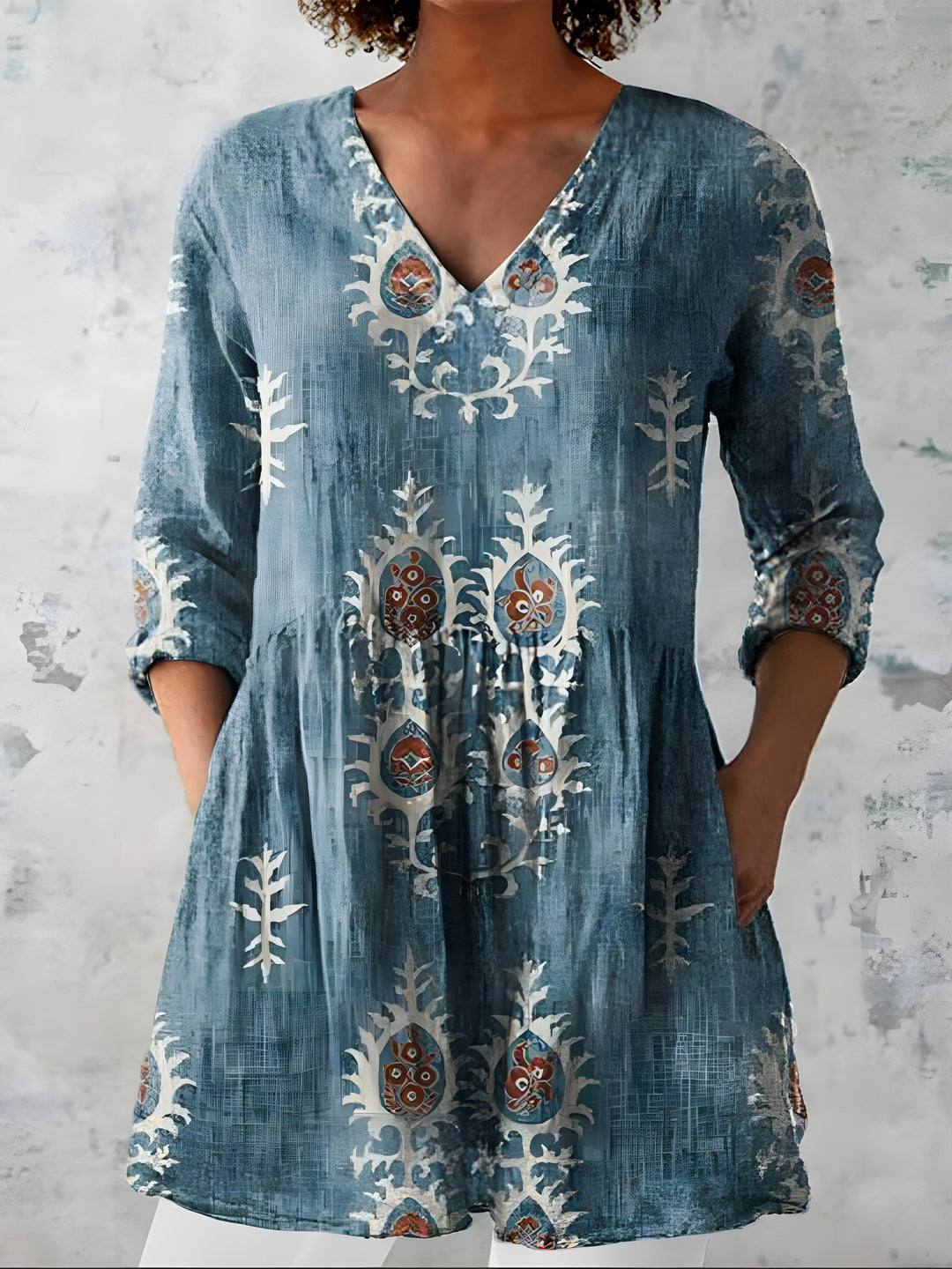 Oriana | Blusa Lunga con Motivi Ornamentali Etnici