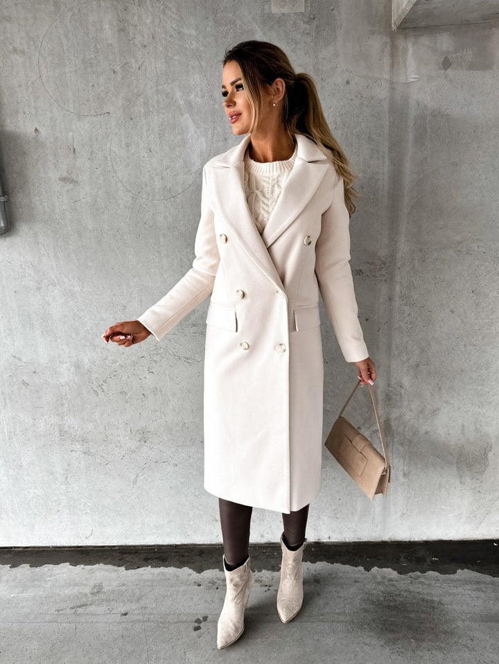Diana | Cappotto con Bottoni Eleganti