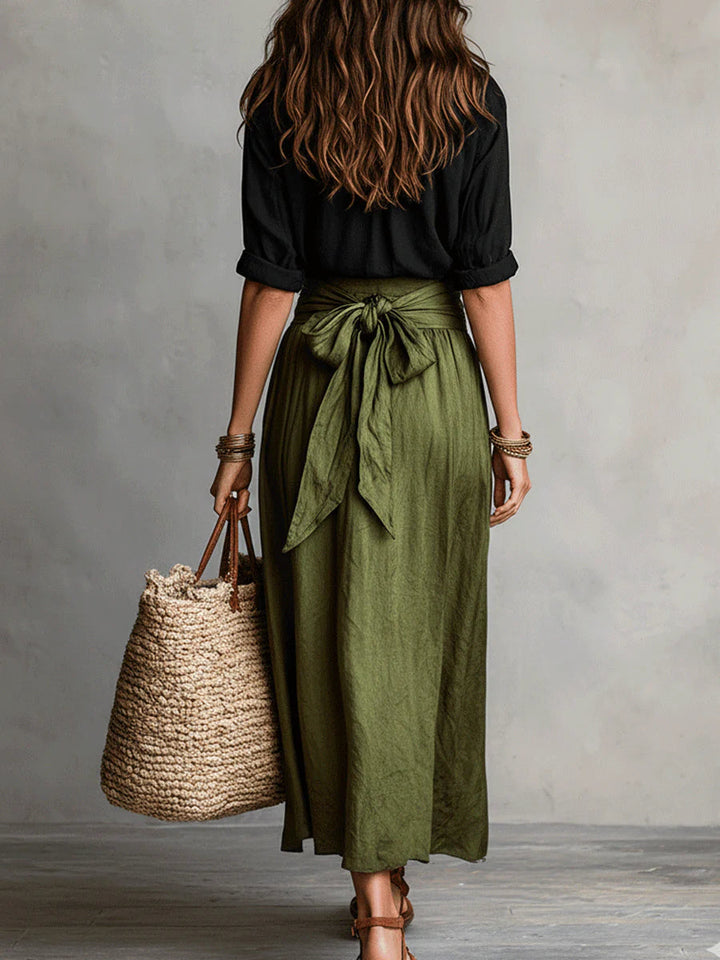 Elisa | Completo Due Pezzi: Maglietta Nera e Gonna Midi Verde Oliva